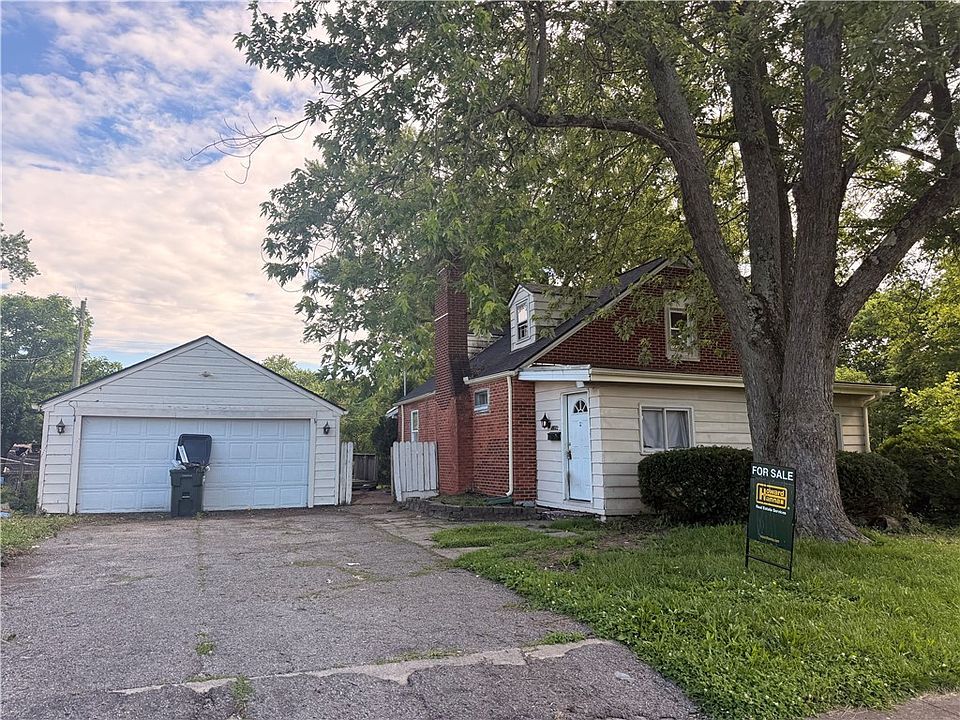 1st image of 4632 Genesee Ave