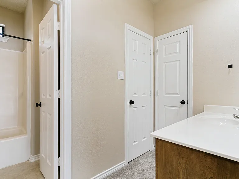 2306 Birchbrook Ct — Photo 13