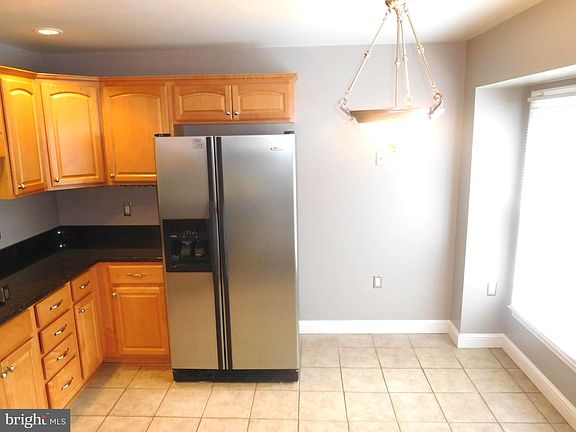 4th image of 3811 Usher Ct