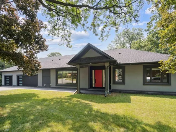 1 Gaywood Gdns, Brantford, ON N3T 5J7