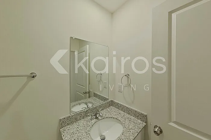 187 Lochwolde Dr — Photo 8