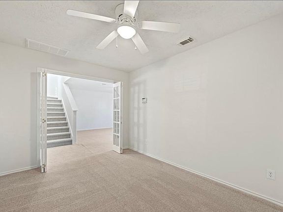 5th image of 24406 Leachwood Dr