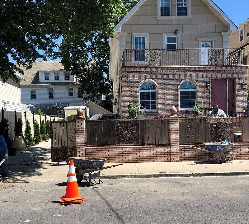 1st image of 10212 27th Ave
