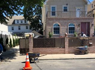 10212 27th Ave, East Elmhurst, NY 11369
