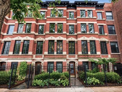 319 W Webster Ave #1, Chicago, IL, 60614