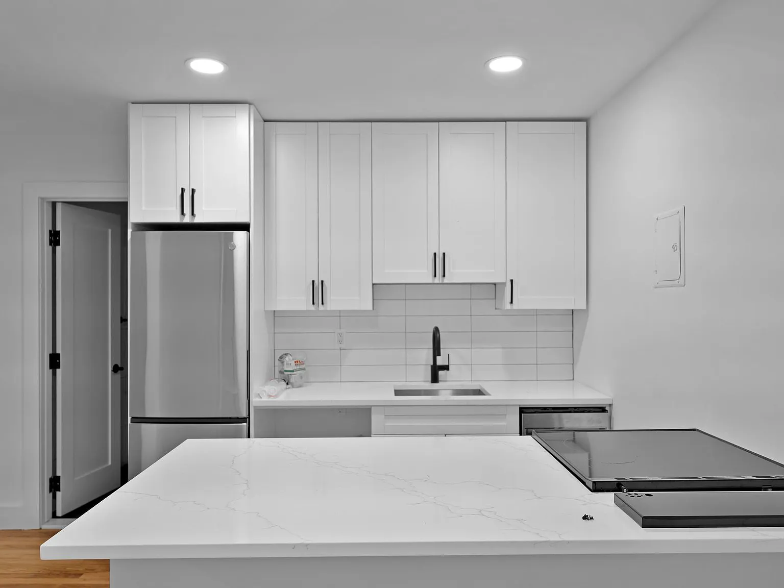 163 3rd St — Photo 3