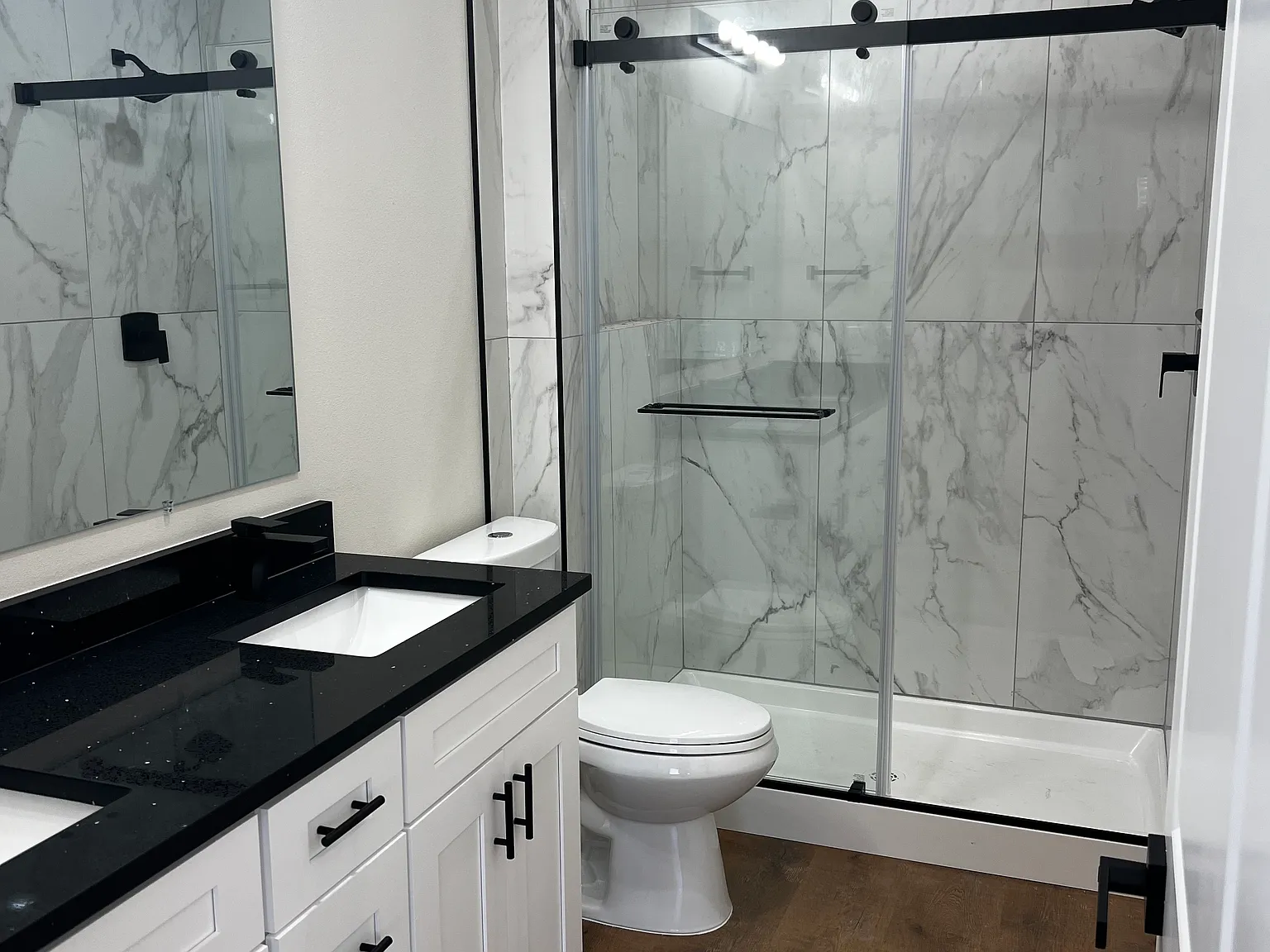 2 bed, 1360 sqft, $1,950 — Photo 3