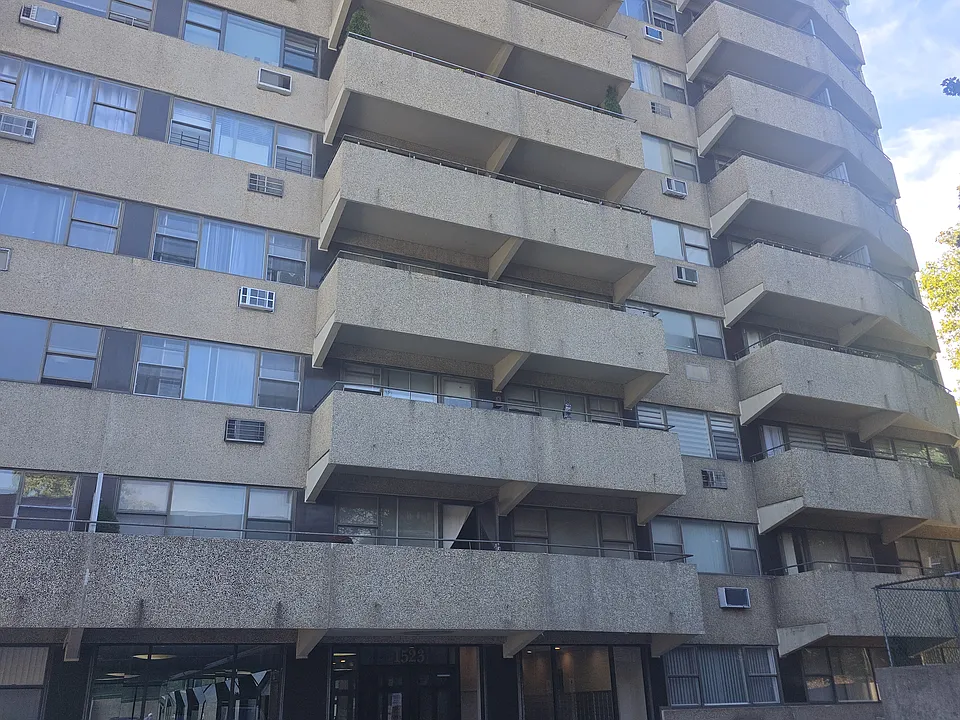 1523 Central Park Ave #7A