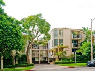 8530 Holloway Dr APT 316, West Hollywood, CA, 90069