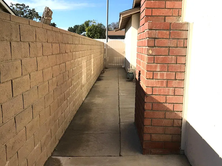 Klusman Ave — Photo 13