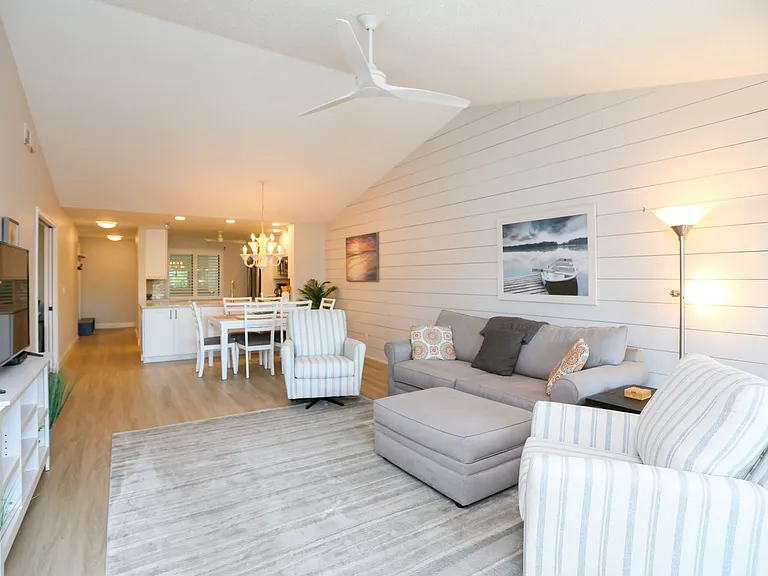 5733 Deauville Cir #G308 — Photo 21
