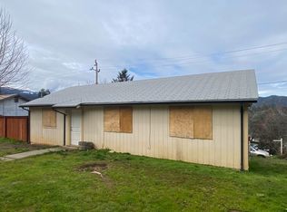 45 Hilltop Dr, Lewiston, CA