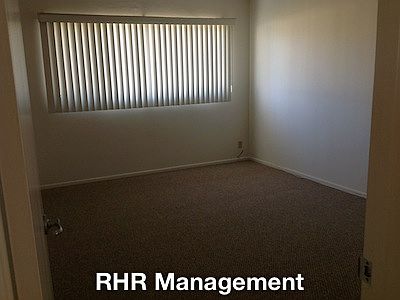4th image of 1036 Portola Dr