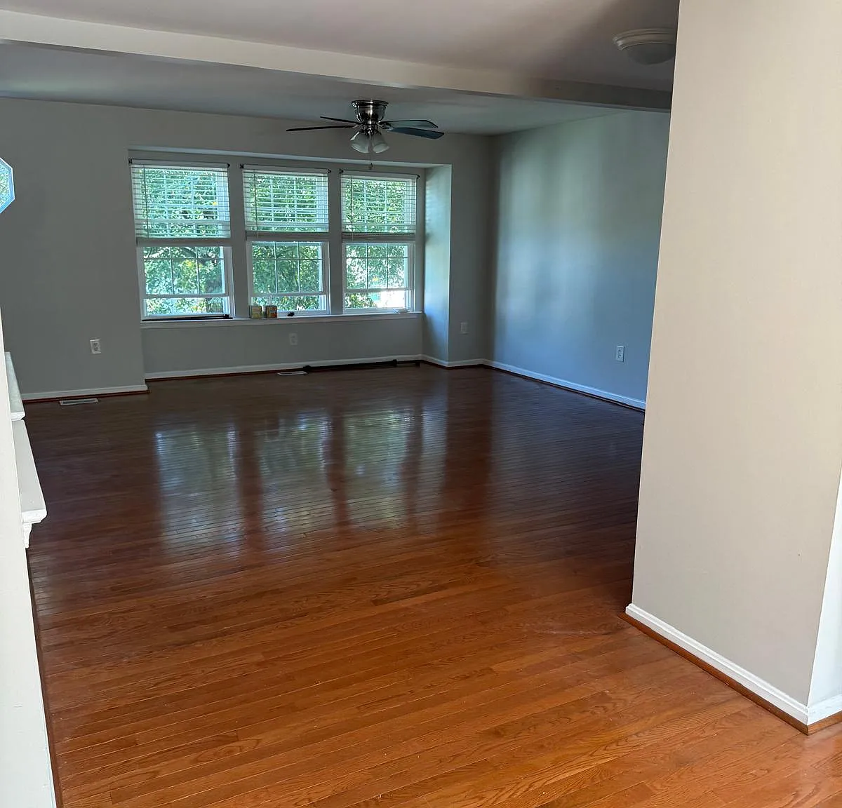 6900 Village Stream Pl — Photo 4