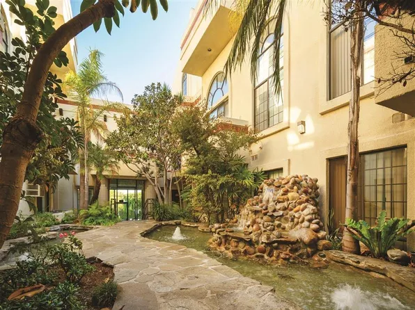 Islands of Tranquility, 3825 McLaughlin Ave #106, Los Angeles, CA 90066