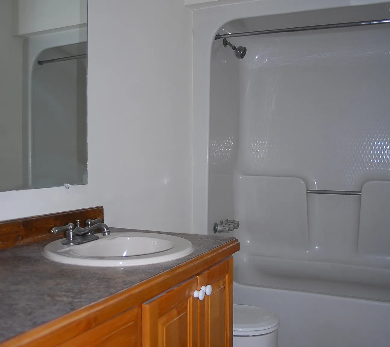 3 bed, 1700 sqft, $1,595 — Photo 4