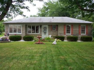 3325 Meadow Dr, Indianapolis, IN