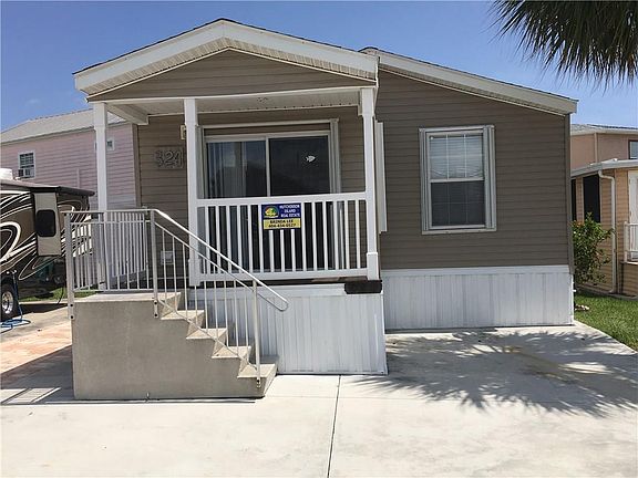 5th image of 324 Nettles Blvd