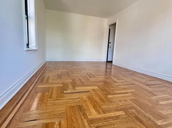 3881 Sedgewick Avenue 2E image 2 of 5