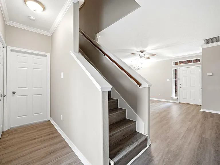 1612 Culture Ln — Photo 18