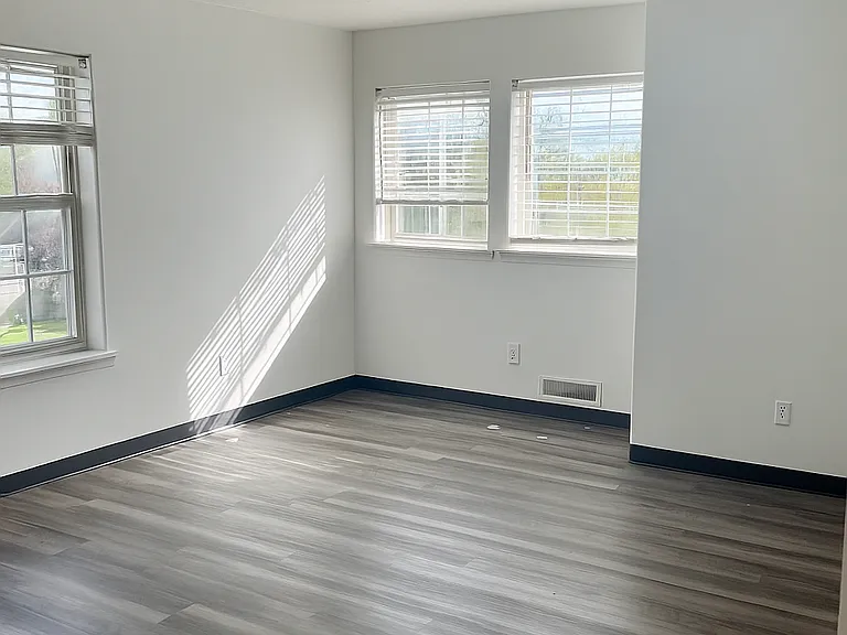 6916 Ridgetop Dr NE #6916 — Photo 4