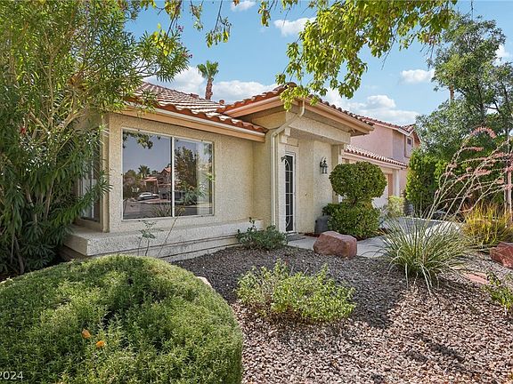 2nd image of 5828 Sagemore Way