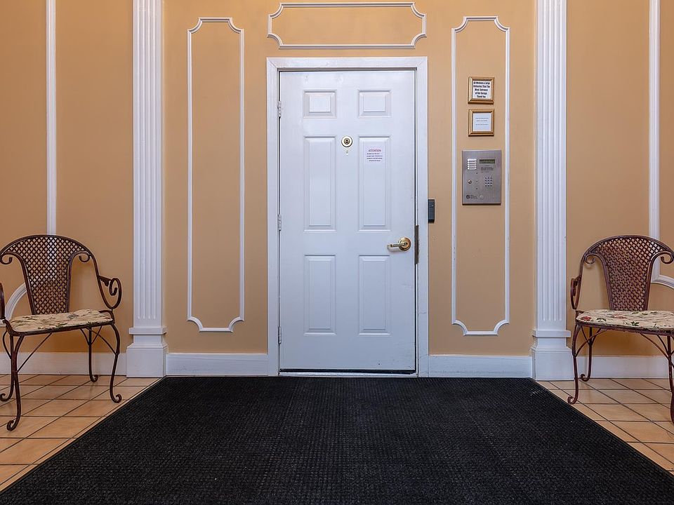 1st image of 312 Clayton Crossing Dr APT 305
