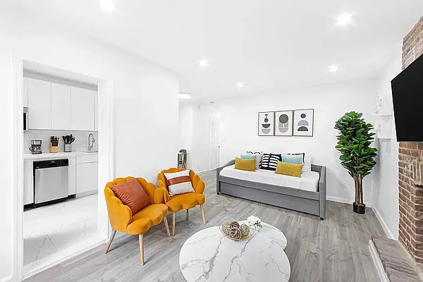 Rented by Outpost Brokerage LLC | media 3