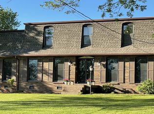 757 Cumberland Hills Dr SE, Hendersonville, TN 37075