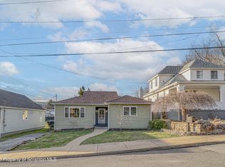 159 2nd St, Old Forge, PA 18518