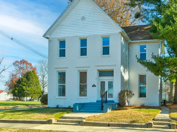 800 SE 6th St, Evansville, IN 47713