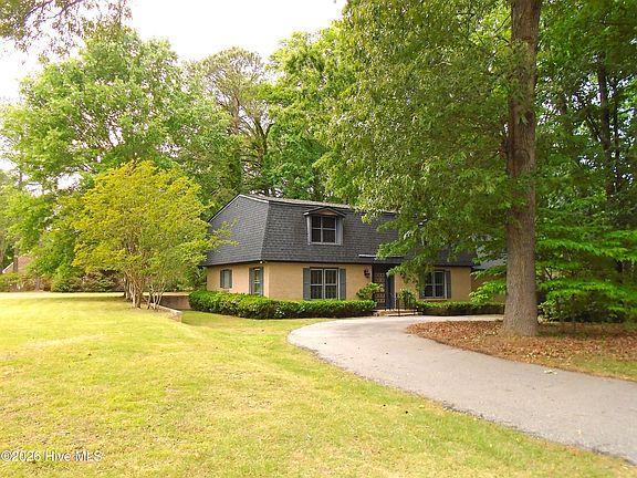 2nd image of 200 Stonybrook Road