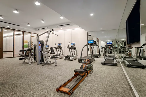 Rented by Compass | media 45