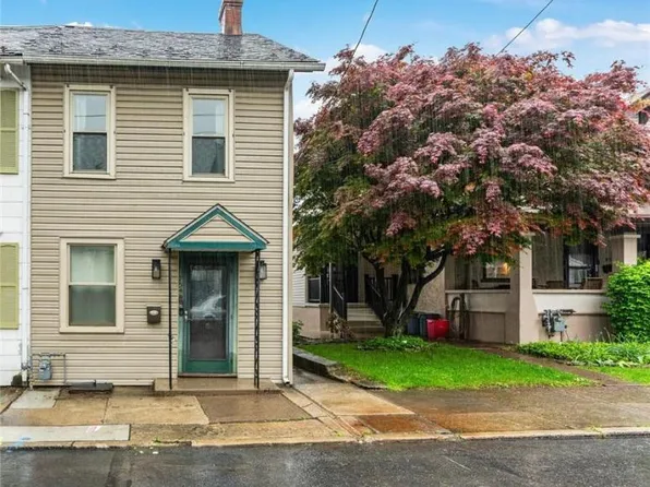 754 3rd St, Catasauqua, PA 18032