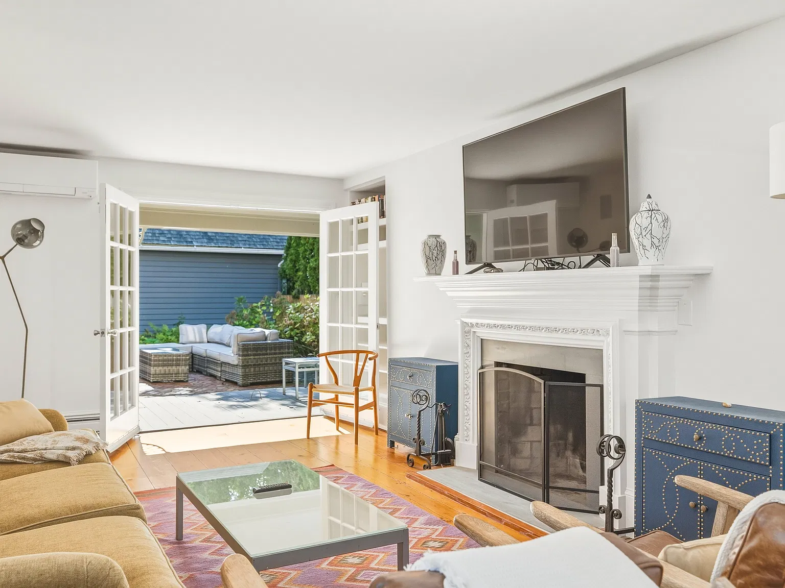 Charming Historic Sag Harbor Village Home | 3 Beds, 2 Baths — Photo 2