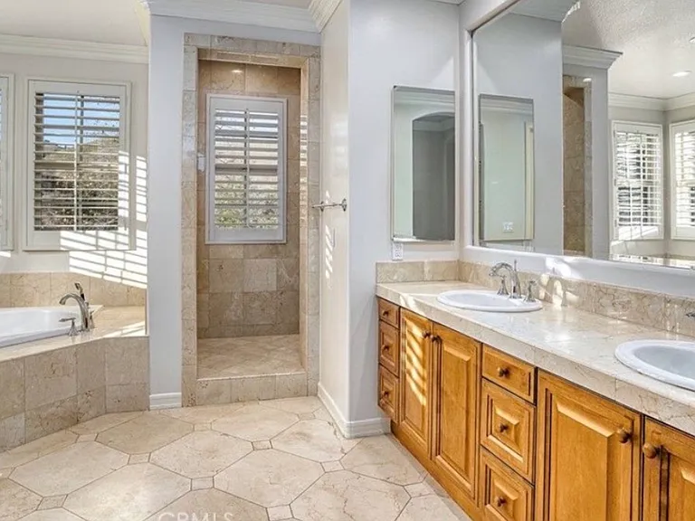 26755 Provence Dr — Photo 20