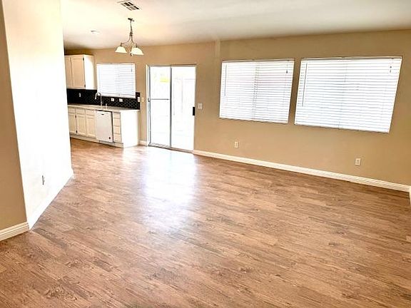 5th image of 6134 Crystal Flower Way