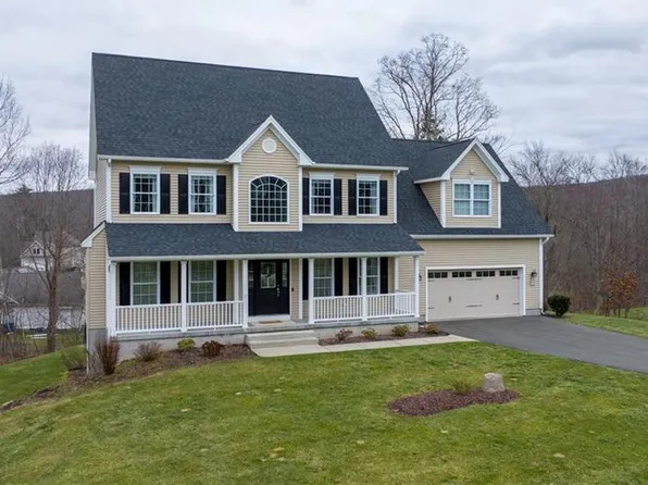 113 Meshomasic Trail, Portland, CT 06480
