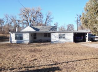 401 E Charles St, Morrill, NE 69358