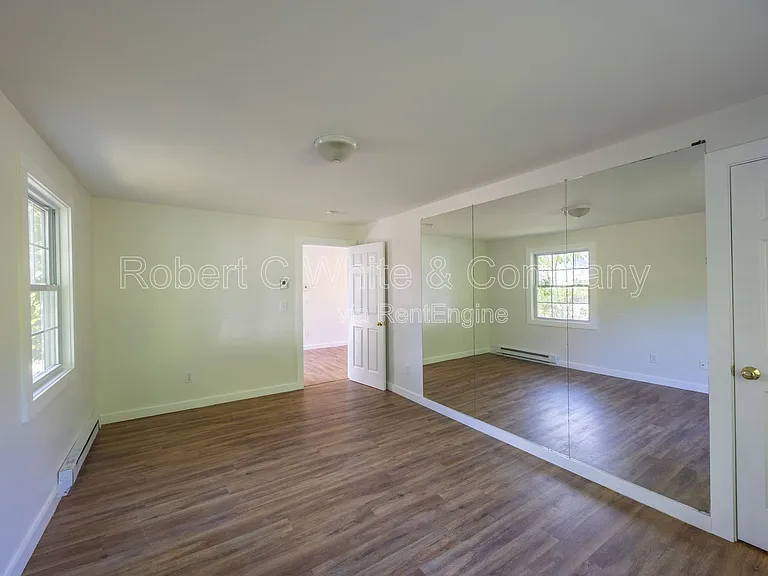 202 Main St — Photo 14