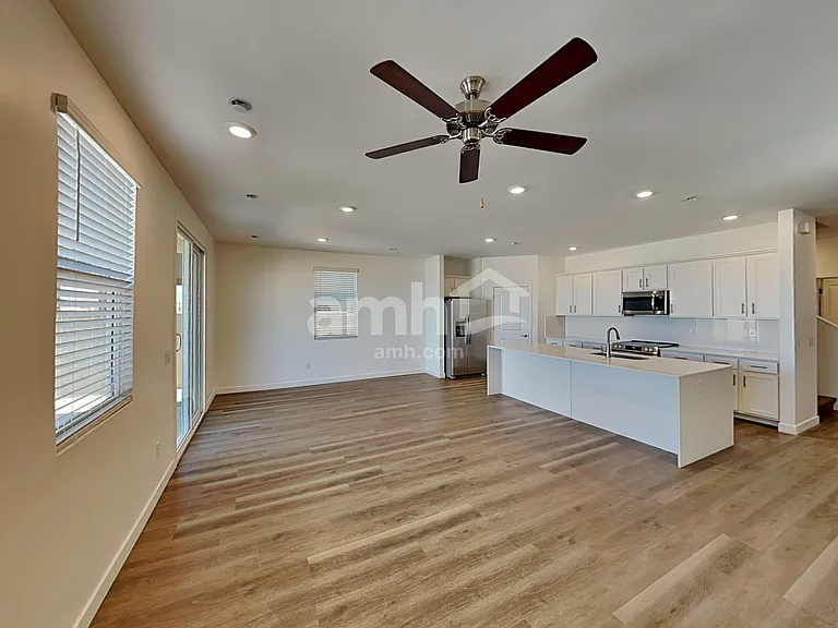 9555 E Harkes Dr — Photo 5