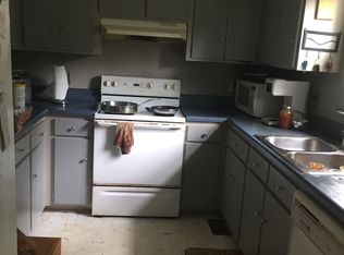 608 Hickory Nut Ln, China Grove, NC 28023