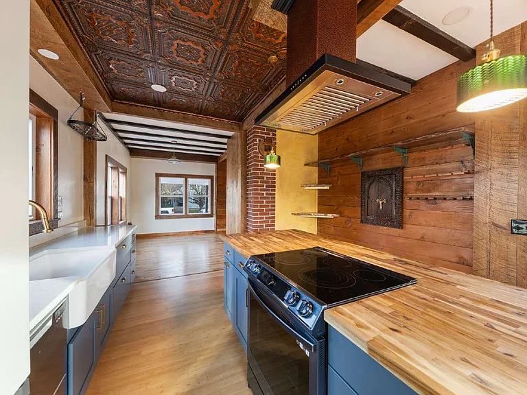 315 SE Davis St — Photo 14