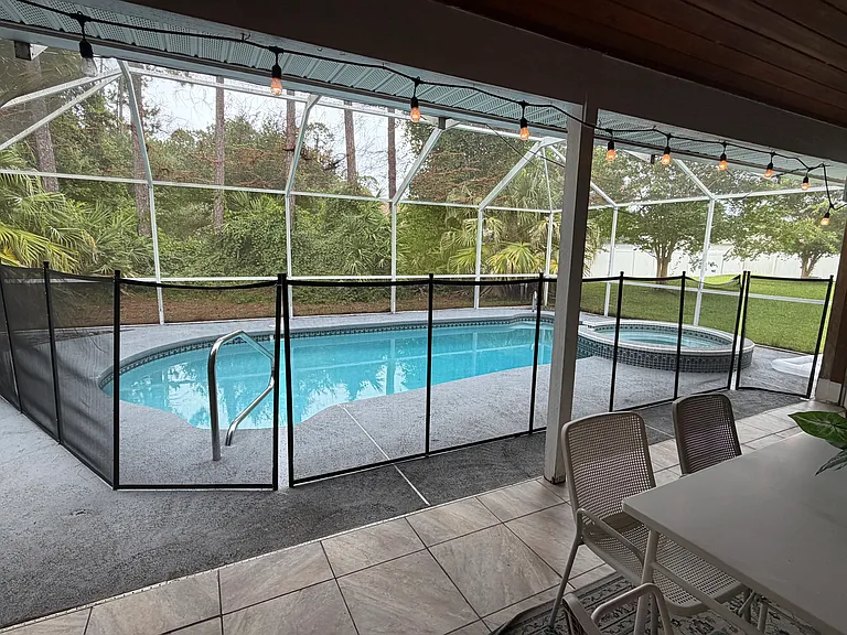 127 Burroughs Dr — Photo 34