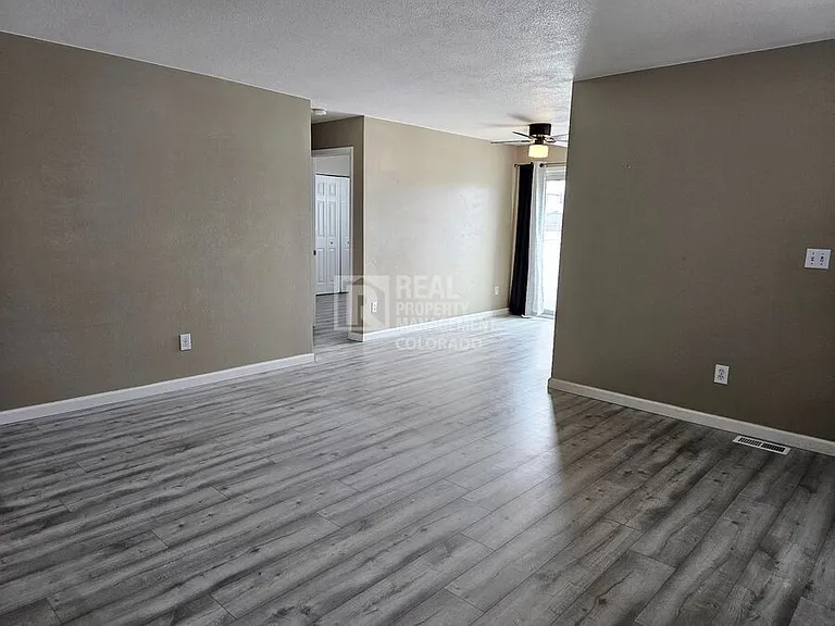 11915 Madison Pl — Photo 5