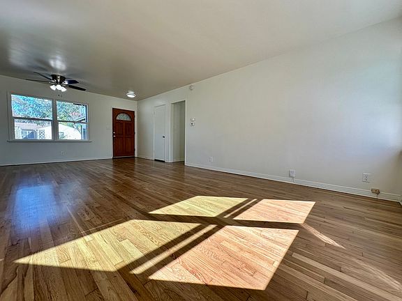 4th image of 13215 Hindry Ave