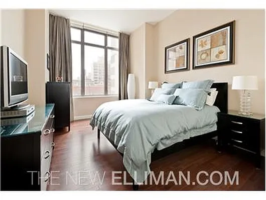 Sold by Douglas Elliman | media 33