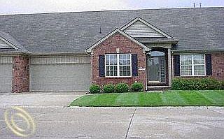 2nd image of 5477 Victory Cir