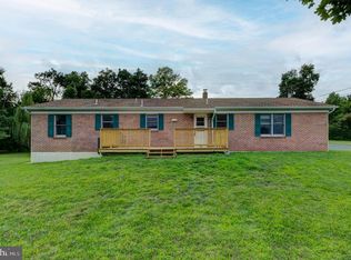 12 Longstreet Dr, East Berlin, PA 17316