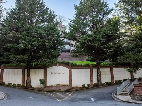 15805 Waynita Way NE APT D207, Bothell, WA 98011